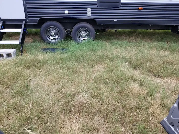 Girard RV Park Picture 8