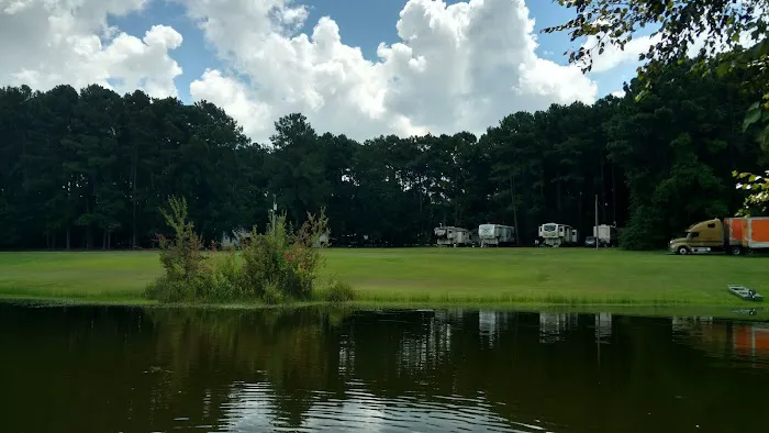 Pondside RV Site Picture 1