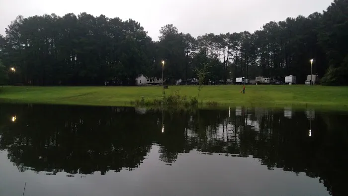 Pondside RV Site Picture 9