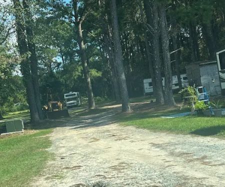 Pondside RV Park