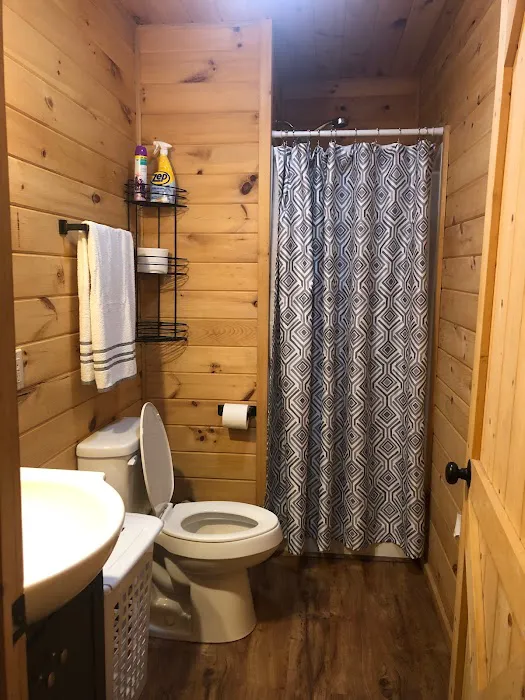 Sherwood Retreat Cabins and Campground Picture 1