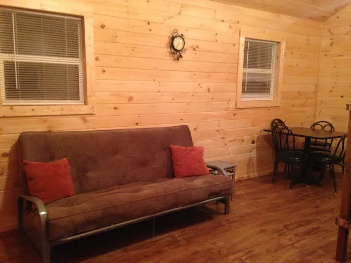 Sherwood Retreat Cabins and Campground Picture 8