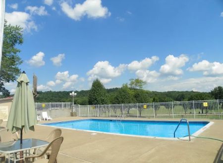 Horse Cave KOA Holiday