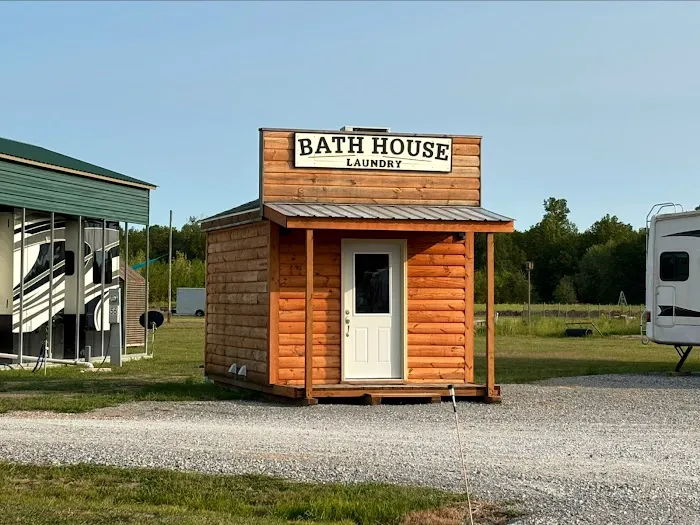 Paducah RV Park & Campground Picture 6