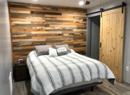 Pine Ridge RV Park and Guest House