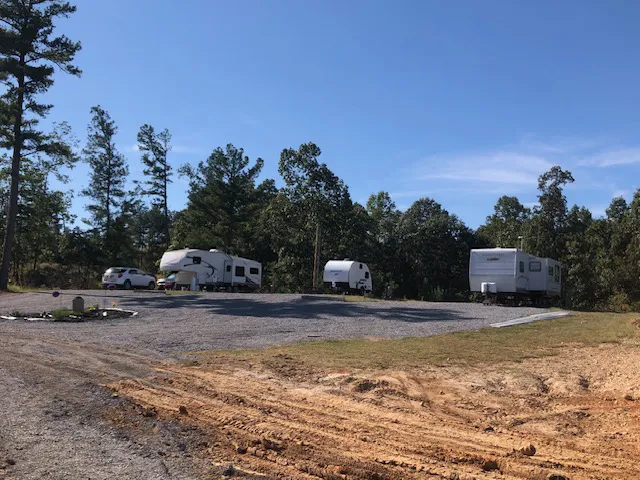 Pine Ridge RV Park and Guest House Picture 3