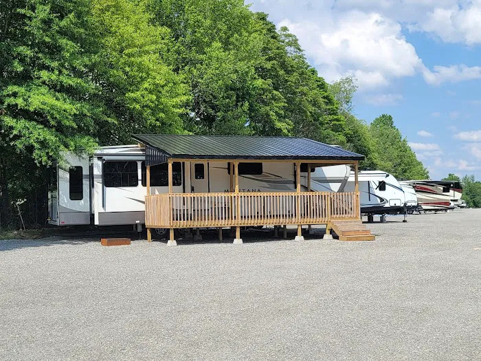Cumberland Miles Campground & RV Park Picture 1