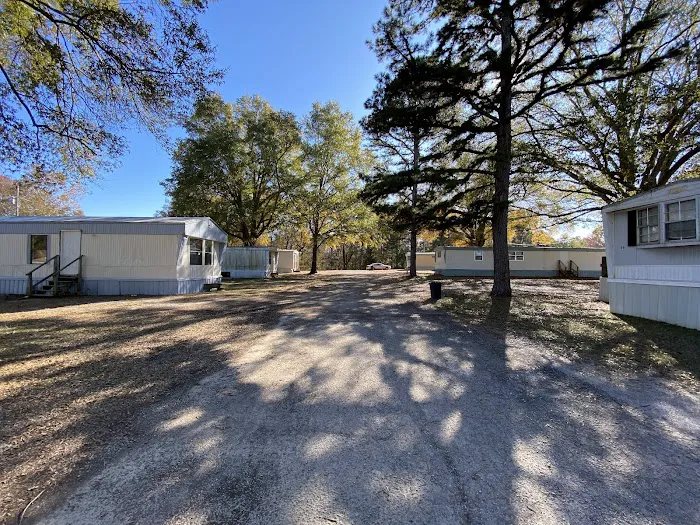 Bolivar Oaks Mobile Home Park Picture 2