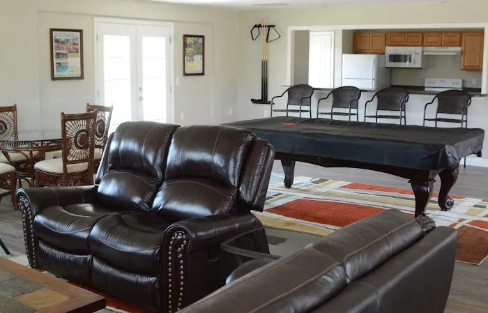 Florida Caverns RV Resort at Merritt's Mill Pond Picture 6