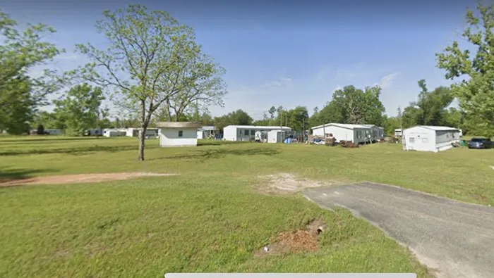 Lifestyle Mobile Home Estates (Carter's Mobile Home Park) Picture 1
