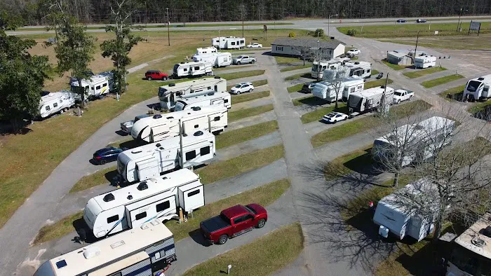 Mr D's RV Park Picture 1