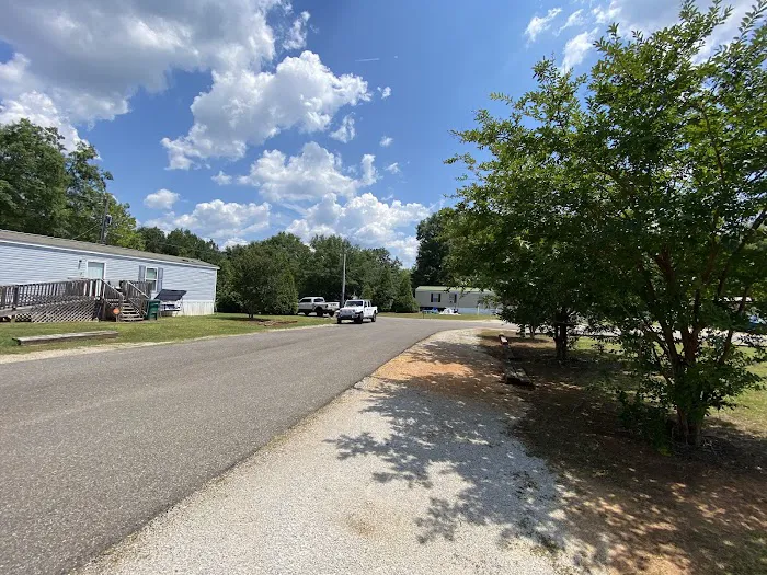 Moundville Mobile Home Park Picture 2