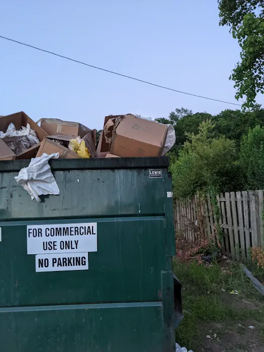 Sam Miness Rentals Picture 5