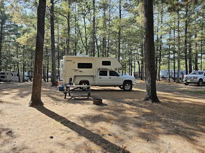 Ivan's Campground and Cabins Picture 6