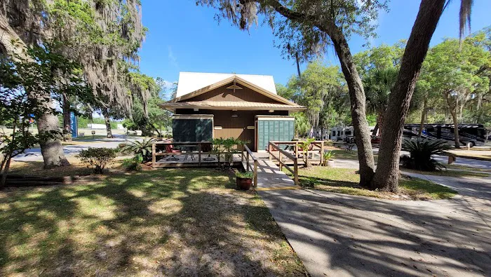 Eagle's Roost RV Resort Picture 2