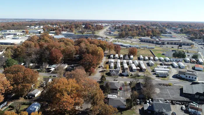 Country Oaks Mobile Home Park Picture 1