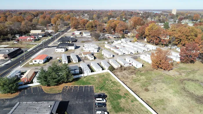 Country Oaks Mobile Home Park Picture 5
