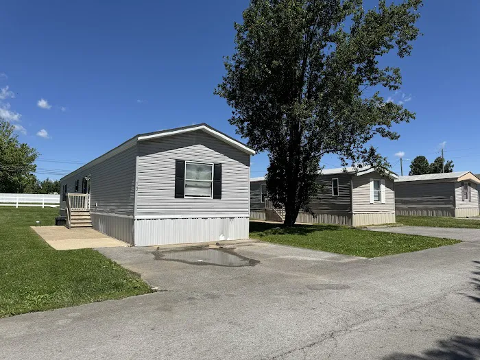 Ashwood Village Picture 6