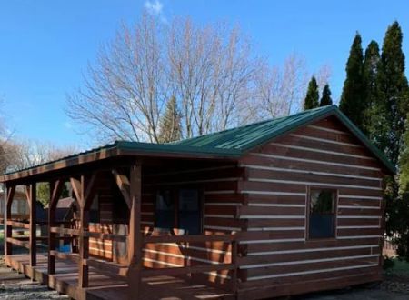 Lakeshore Camp Resort