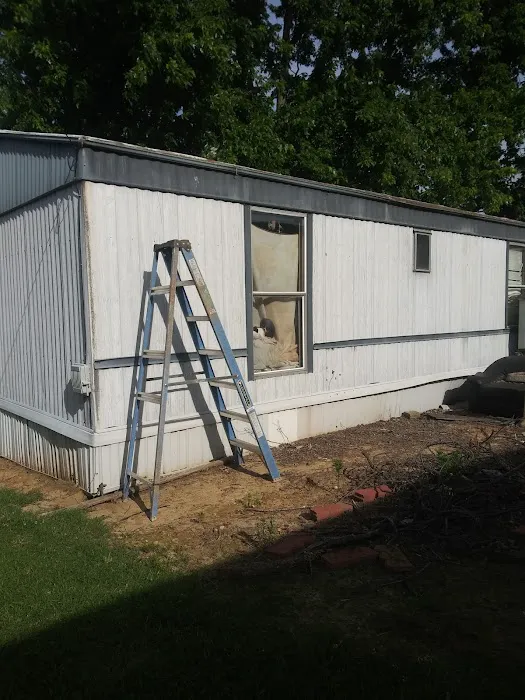 Flag City Mobile Home Community Picture 9