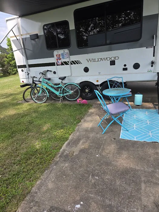 Midway RV Park Picture 4