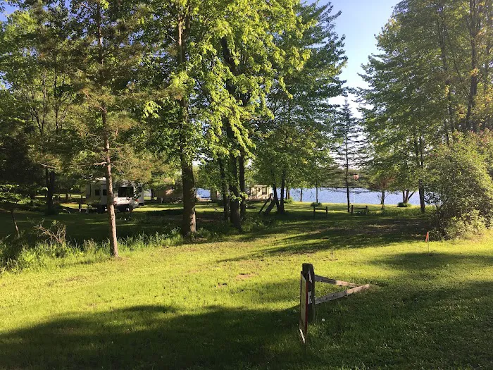 Campbell Lake Campground Picture 9