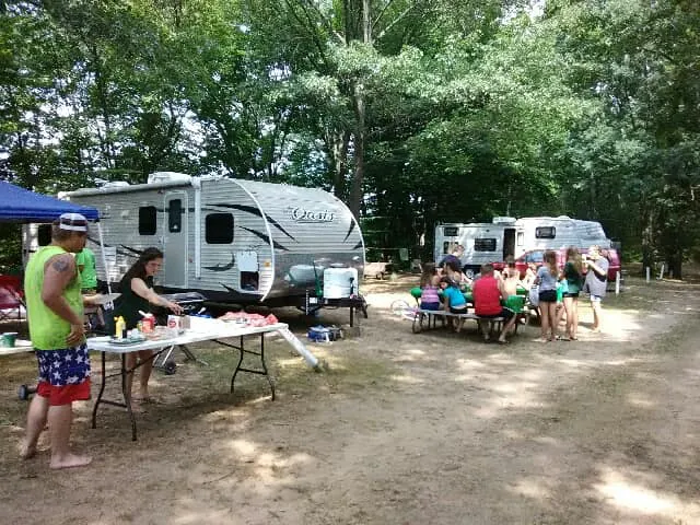 Sunset Ridge Campground Picture 9