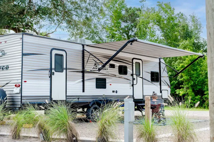 River Landing RV Park Picture 3