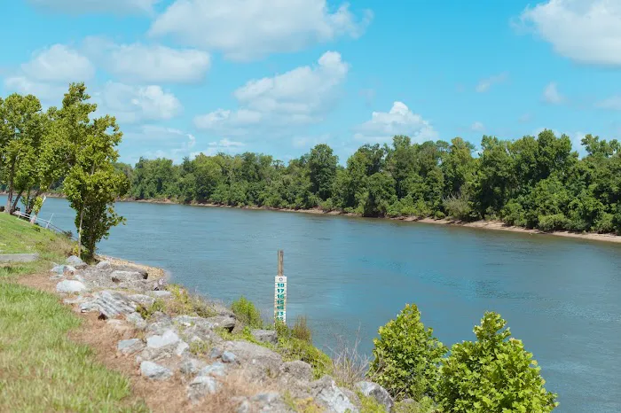 River Landing RV Park Picture 2