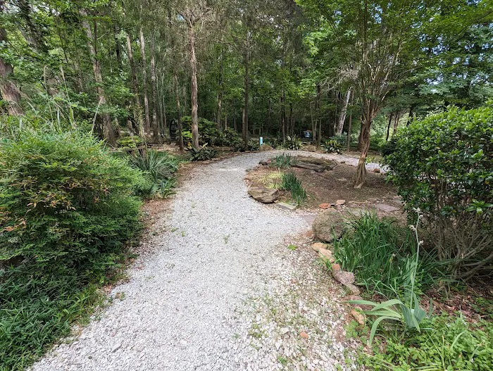 The River's Edge Campground Picture 8