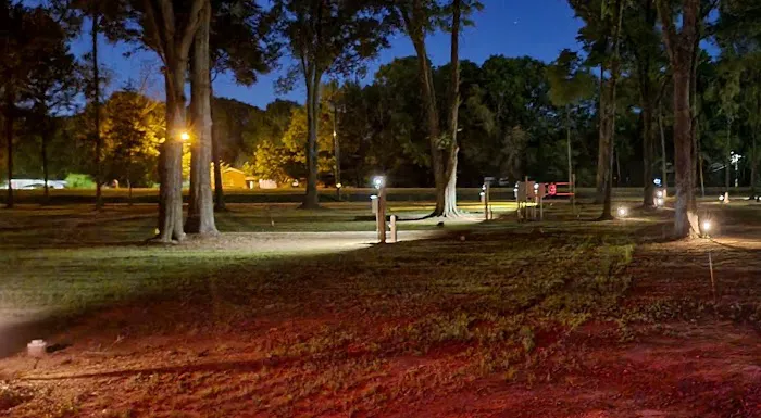 LAZY OAKS RV PARK Picture 1
