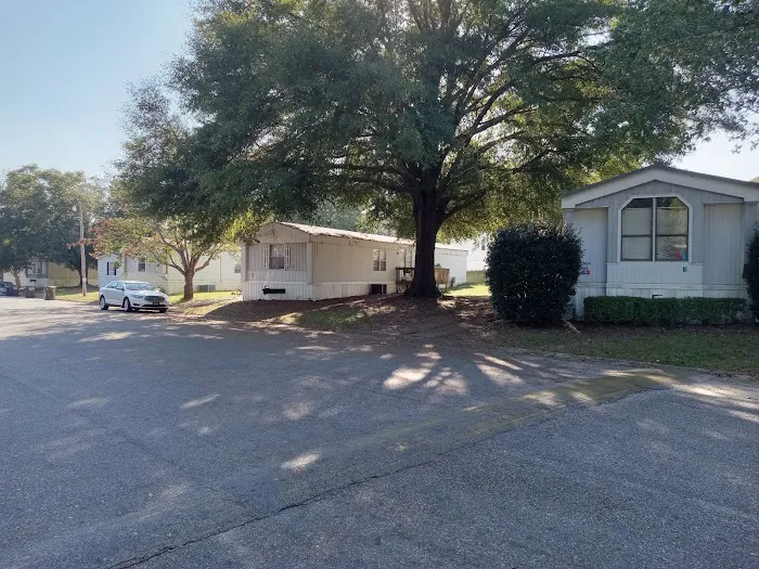 Holiday Village Mobile Home Park LLC Picture 10