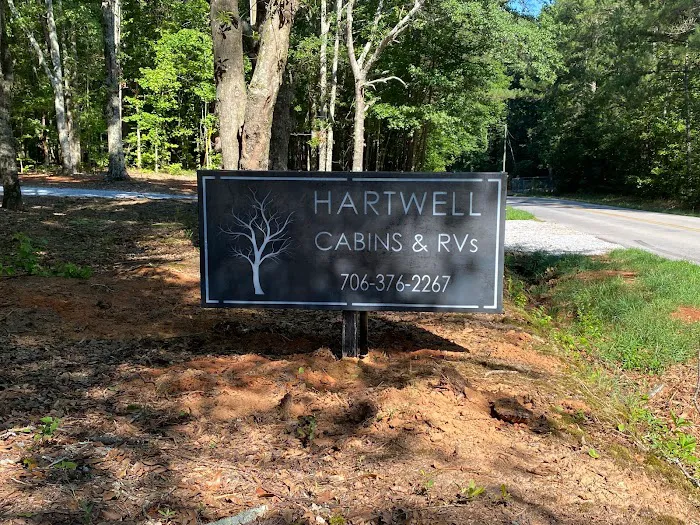Hartwell Cabins and RVs Picture 4