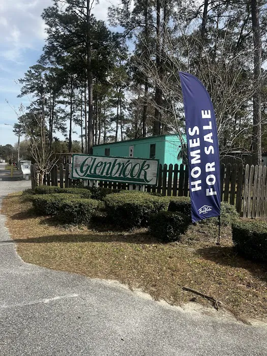 Glenbrook Mobile Home Community Picture 5