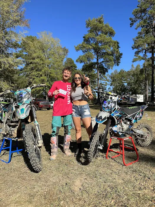 Aonia Pass Motocross & RV Park Picture 6