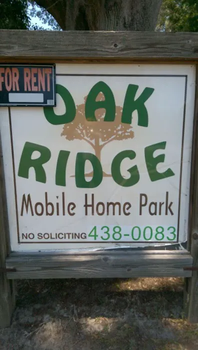Oakridge Mobile Home Park Picture 4