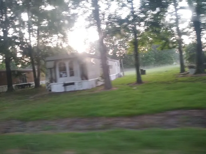 Shaw's Mobile Home Park Picture 7