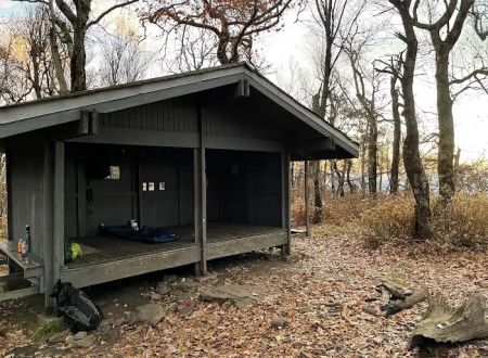 Tray Mountain AT Shelter