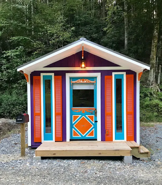 Gorgeous Stays (Camping, Tiny Homes, & Unique Stays) Picture 3