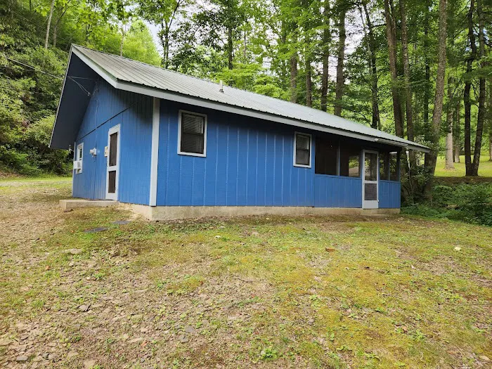 Nantahala Hideaway Campground & Cabins. Formerly Nelsons Nantahala Hideaway Picture 8