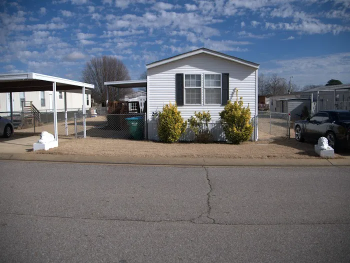 Green Acres Mobile Home Park Picture 6