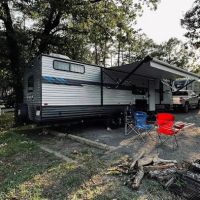 Son And father rv rental ico