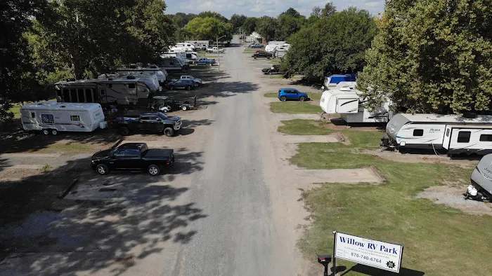 Willow RV Park Picture 8