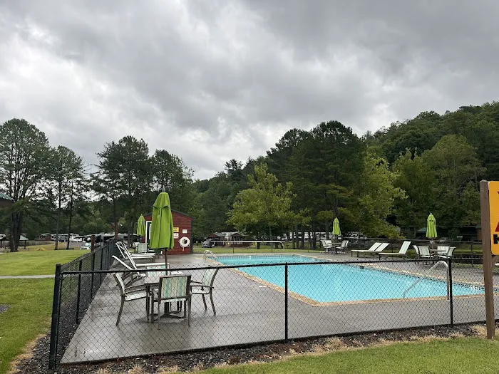 Hiawassee KOA Holiday Picture 9