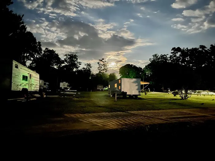 The Cove RV Park Picture 5