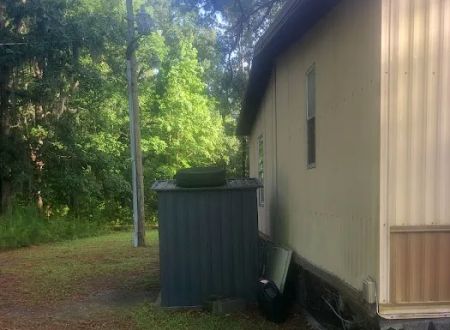 Trailers / Mobile Homes