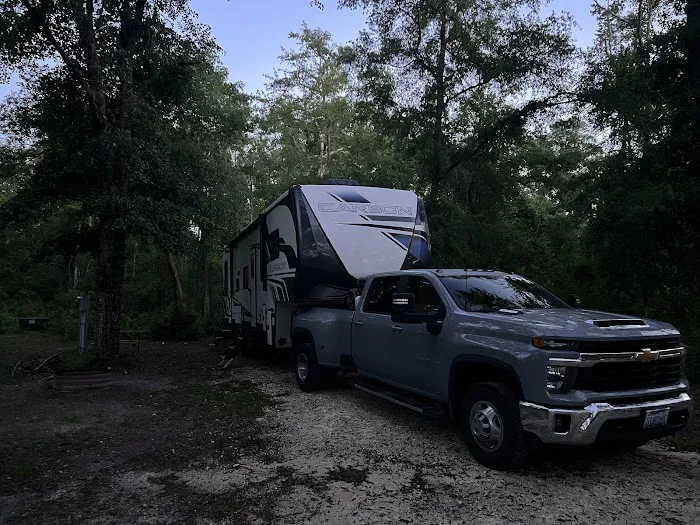 Firelight Family Campground Picture 4