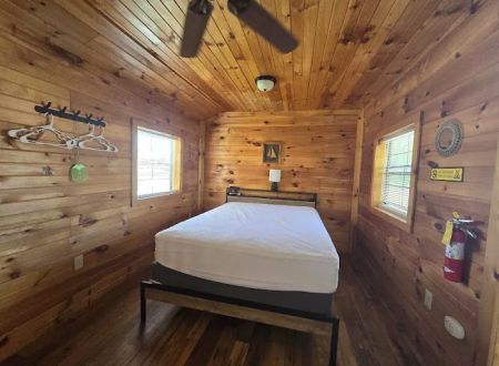 Crossville / I-40 KOA Holiday