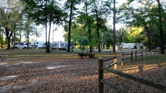 White Springs RV Park Picture 4