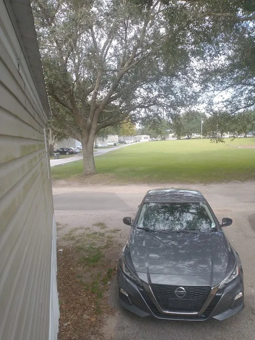 Quail Hollow Mobile Home Park Picture 10